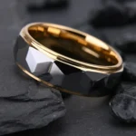Two-Tone Geometric Prism Cut Tungsten Ring (8mm) - 图片 4